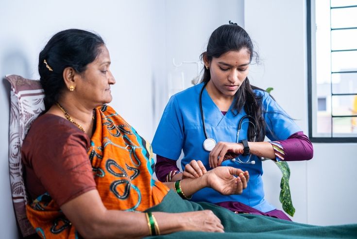 Top Benefits of Choosing Professional Home Care Services in Thane